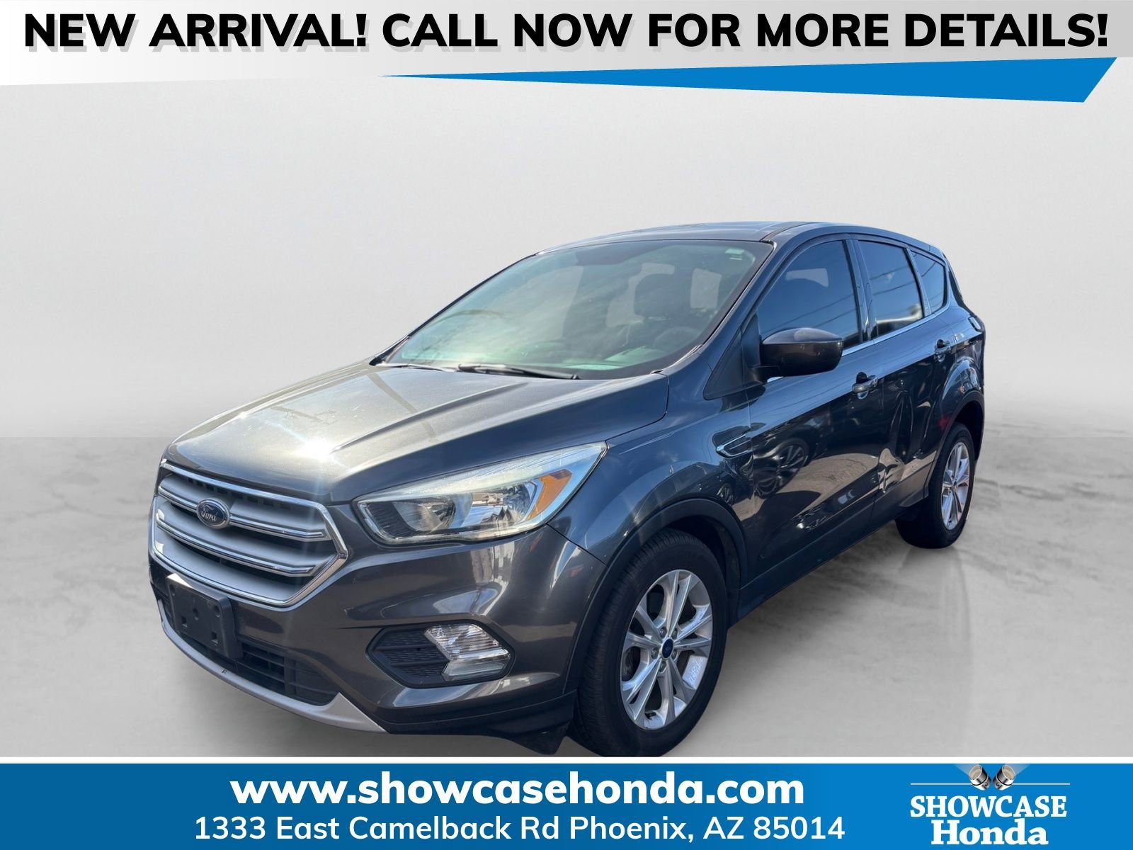 Used 2017 Ford Escape SE w/ SE Cold Weather Package image 1