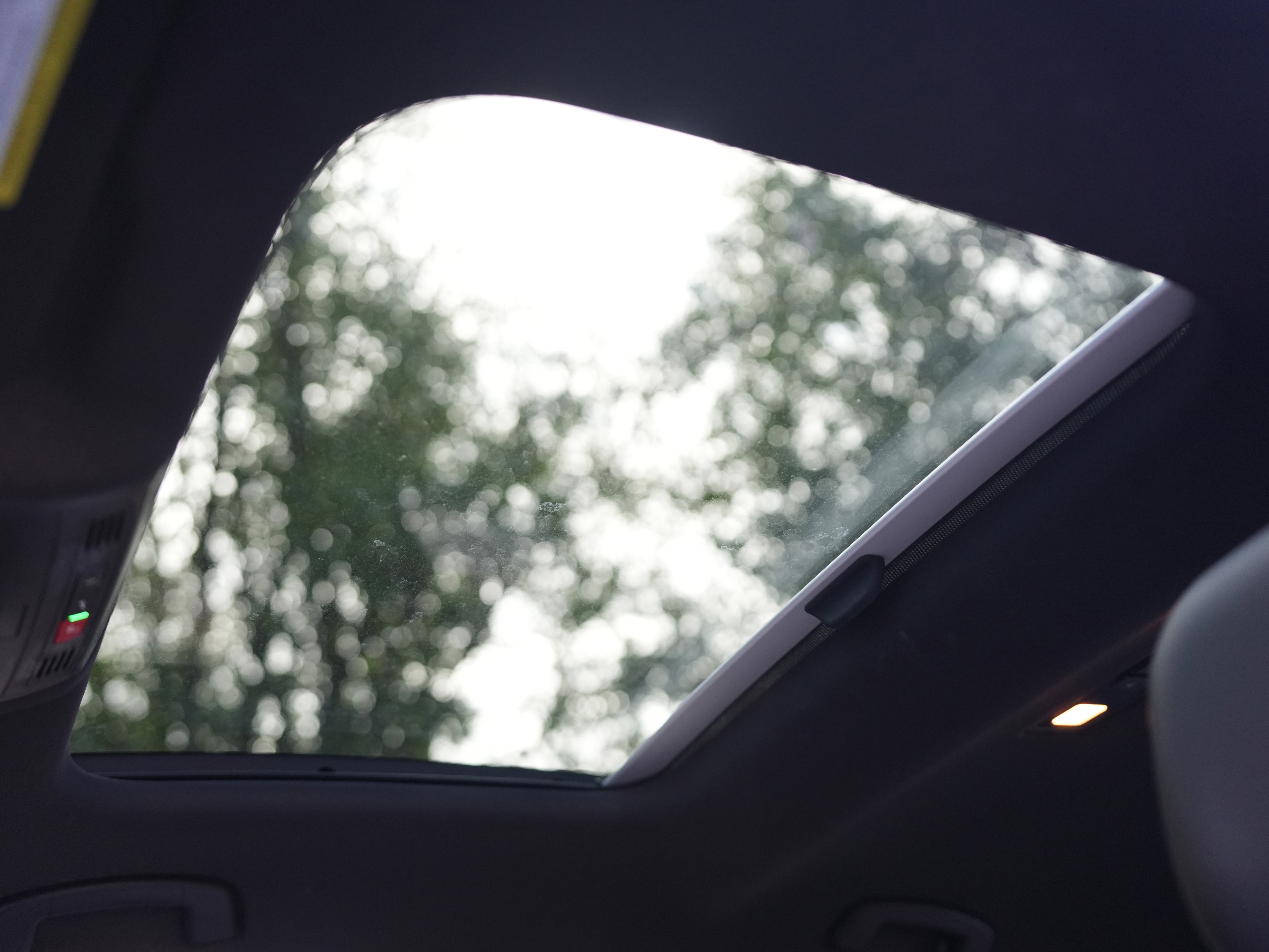 Used 2020 Volkswagen Jetta R-Line image 23