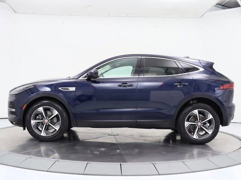 Used 2022 Jaguar E-PACE SE image 2