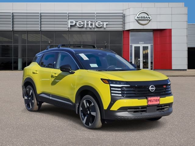 New 2025 Nissan Kicks SR image 1