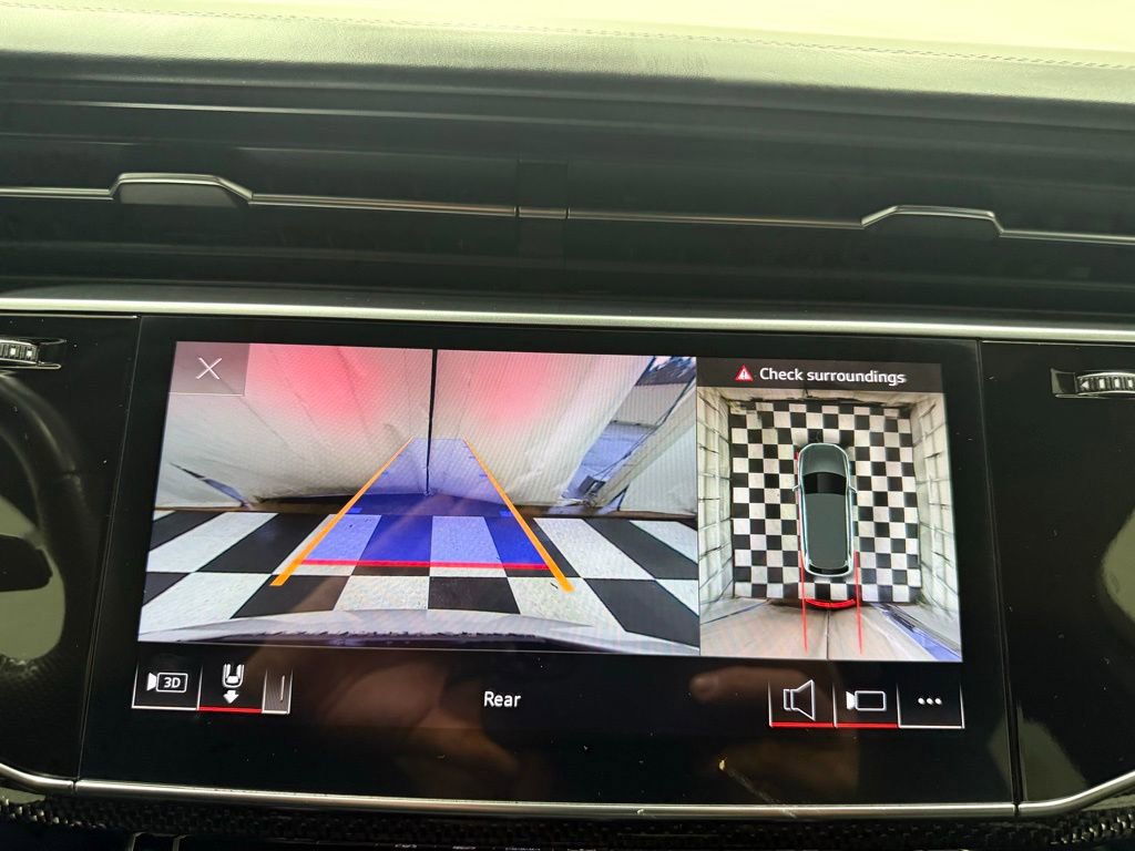 Used 2021 Audi SQ7 Premium Plus w/ Driver Assistance Package image 40