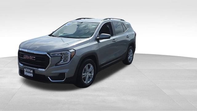 Certified 2024 GMC Terrain SLE w/ Driver Convenience Package FWD image 10