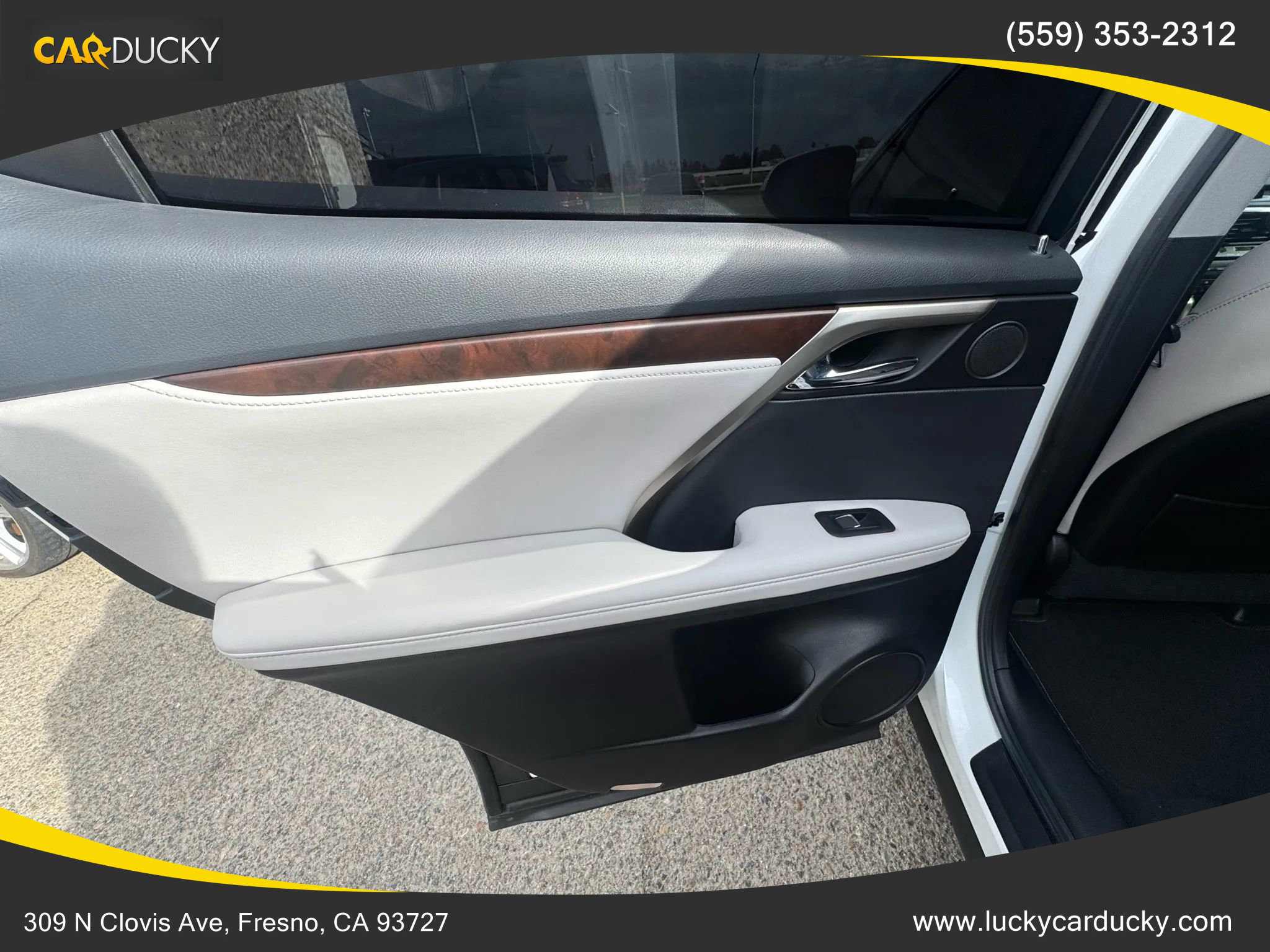 Used 2022 Lexus RX 450h AWD w/ Premium Package image 18