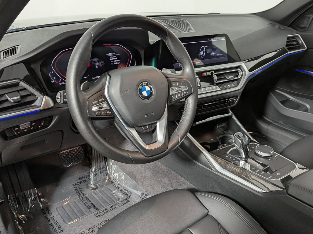 Used 2021 BMW 330i xDrive Sedan w/ Convenience Package image 15