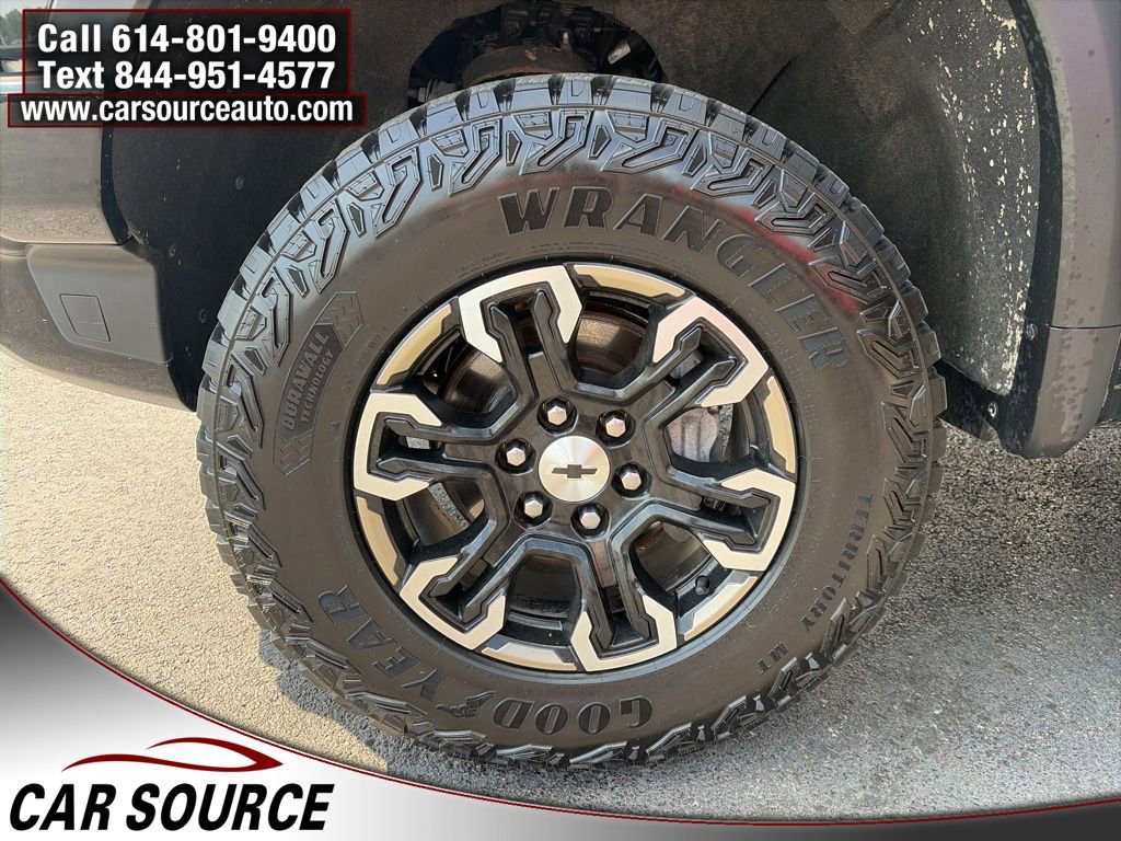 Used 2022 Chevrolet Silverado 1500 ZR2 w/ Technology Package AWD/4WD image 29