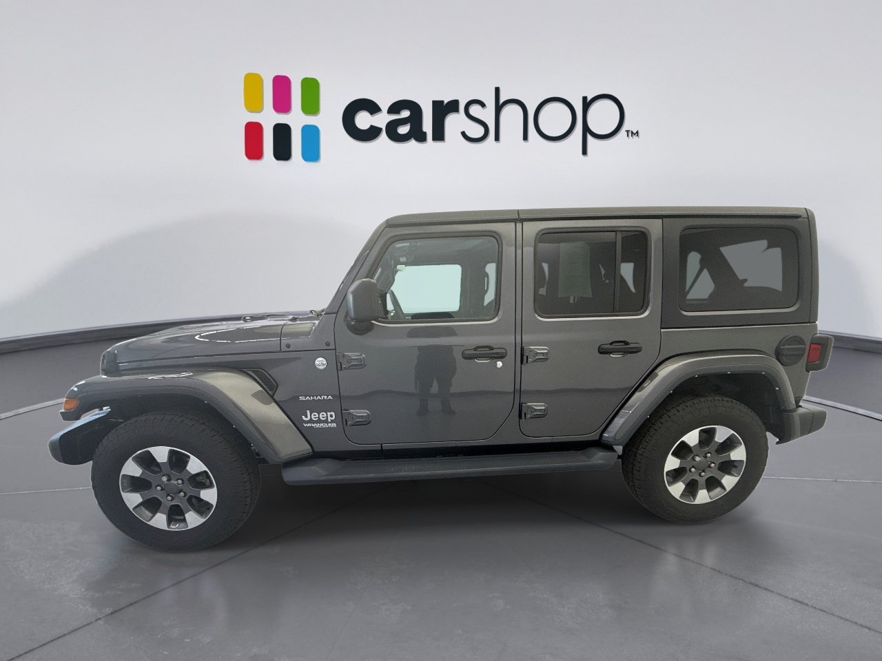 Used 2022 Jeep Wrangler Unlimited Sahara w/ Cold Weather Group AWD/4WD image 2
