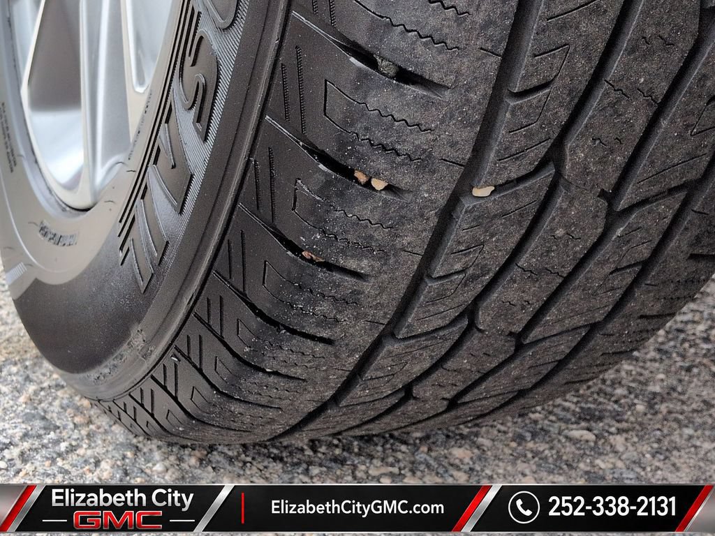 Used 2023 Chevrolet Silverado 1500 LT AWD/4WD image 13