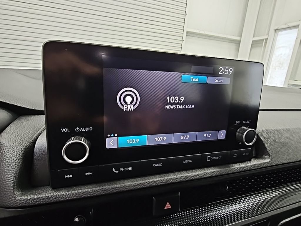 Used 2023 Honda CR-V Sport image 14