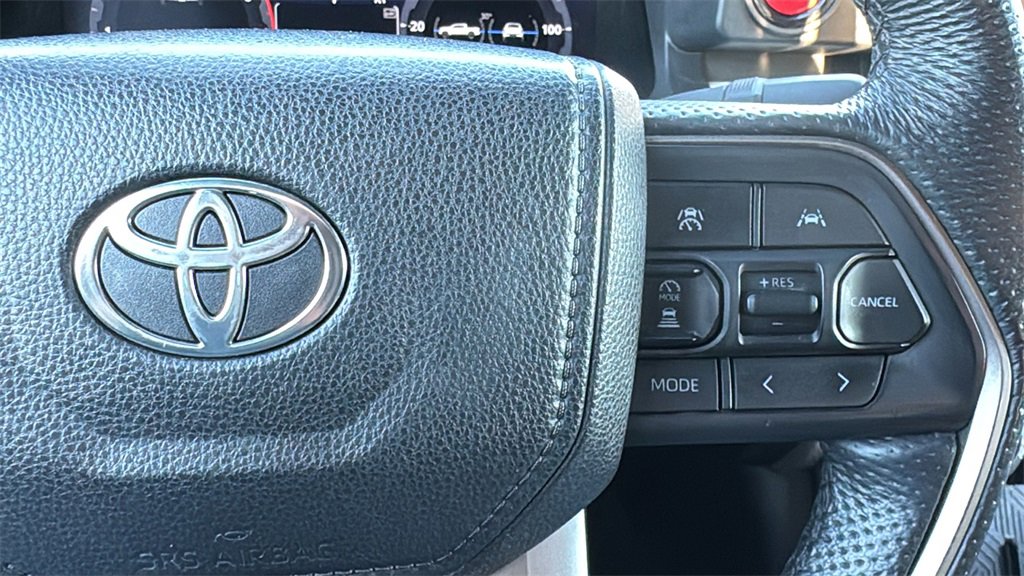 Used 2024 Toyota Tacoma TRD Off-Road image 30