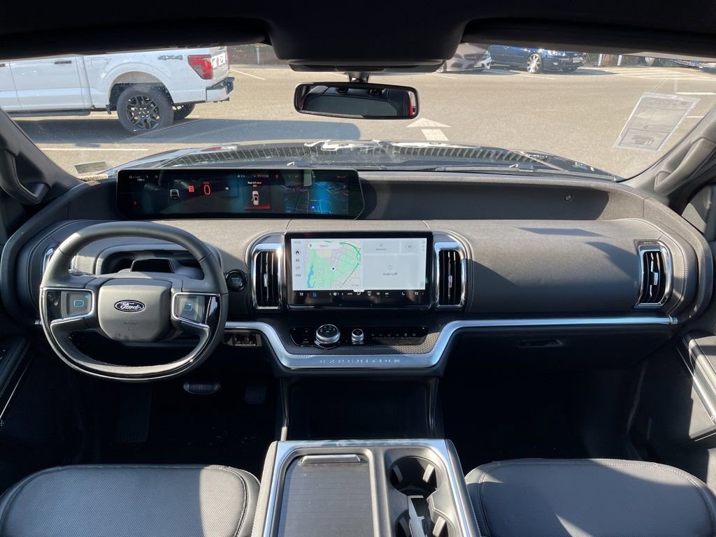 New 2025 Ford Expedition Platinum w/ Stealth Appearance Package image 6