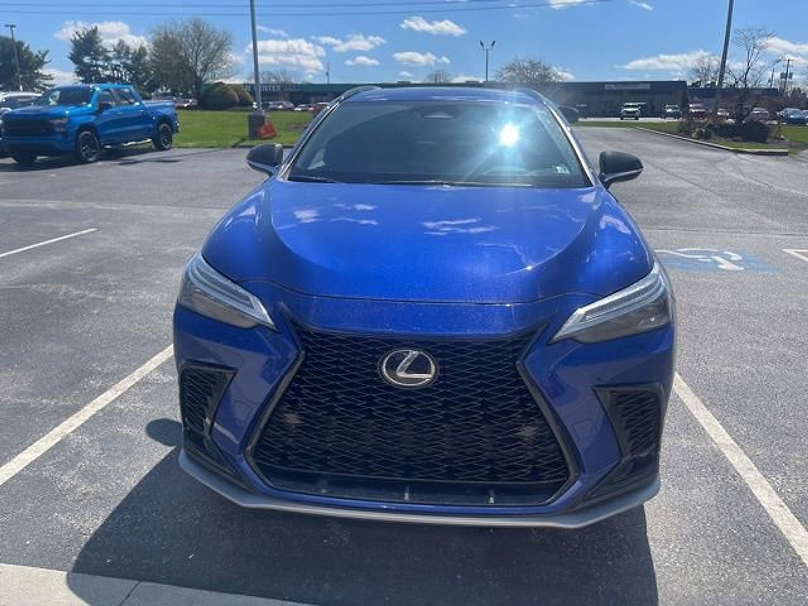 Used 2023 Lexus NX 350 F Sport image 2