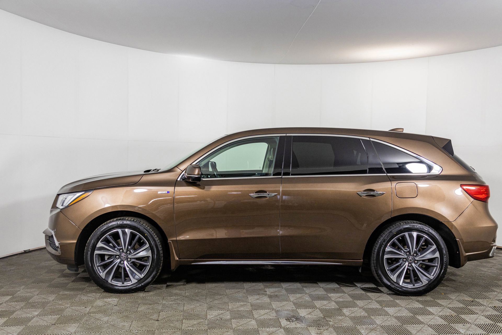 Used 2019 Acura MDX Sport Hybrid w/ Technology Pkg image 16