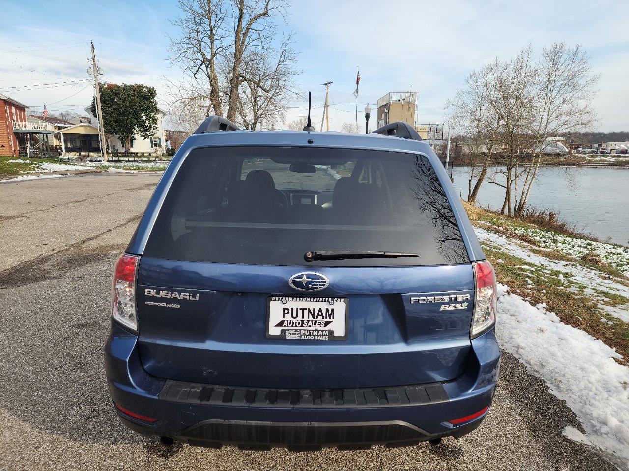 Used 2011 Subaru Forester 2.5X Premium image 4