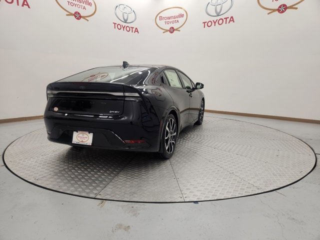 New 2026 Toyota Prius Plug-In Hybrid image 8