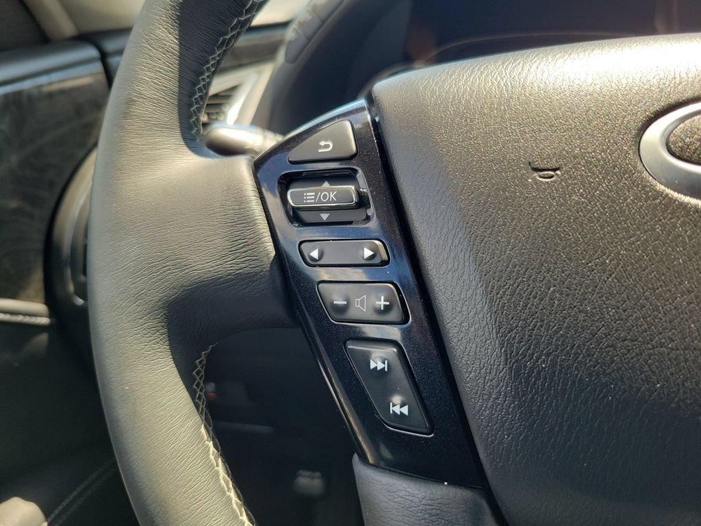 Used 2023 INFINITI QX80 Luxe w/ All-Season Package AWD/4WD image 24