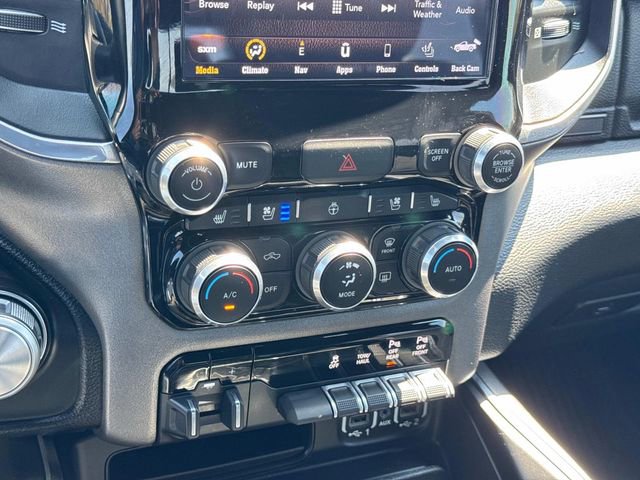 Used 2020 RAM 1500 Laramie image 32