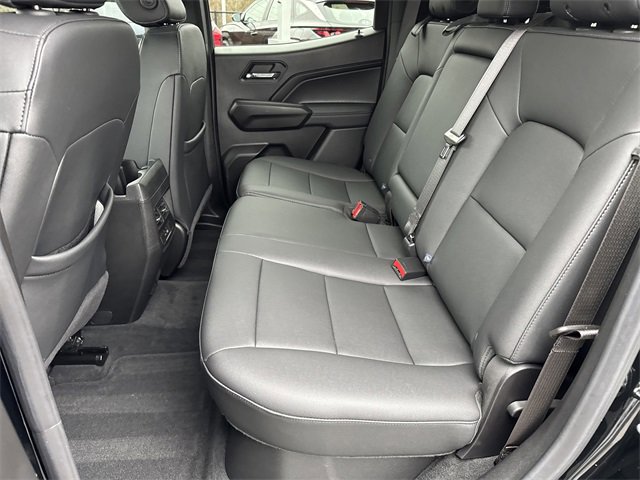 Used 2024 Chevrolet Colorado LT w/ LT Convenience Package III image 20