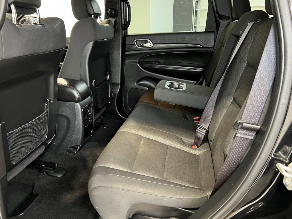 Certified 2020 Jeep Grand Cherokee Laredo image 22