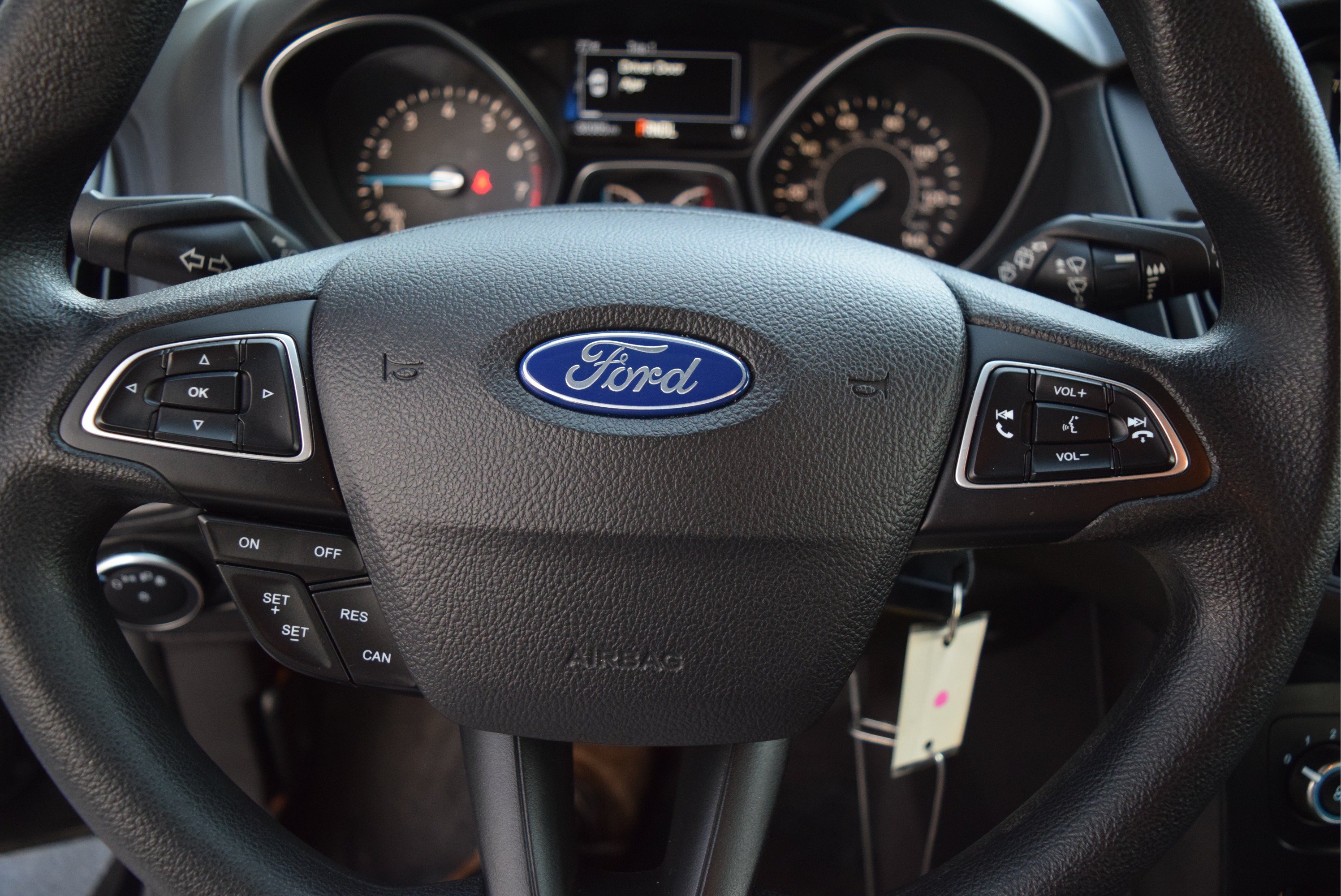 Used 2018 Ford Focus SE FWD image 10