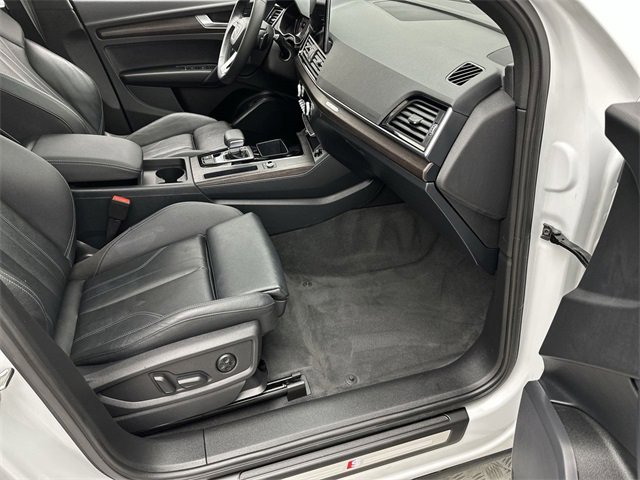 Certified 2023 Audi Q5 2.0T Premium w/ Convenience Package image 24