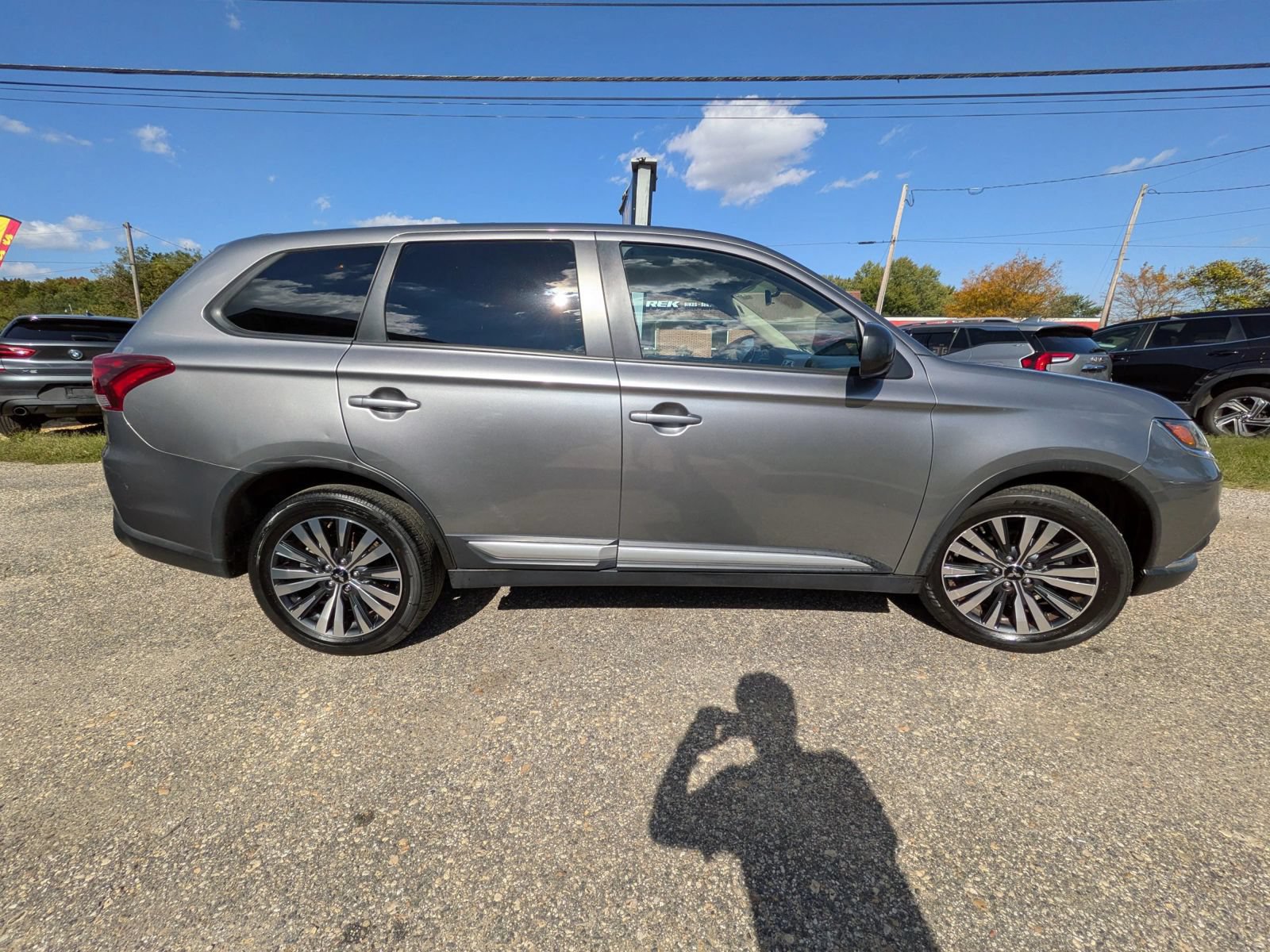 Used 2020 Mitsubishi Outlander ES FWD image 6