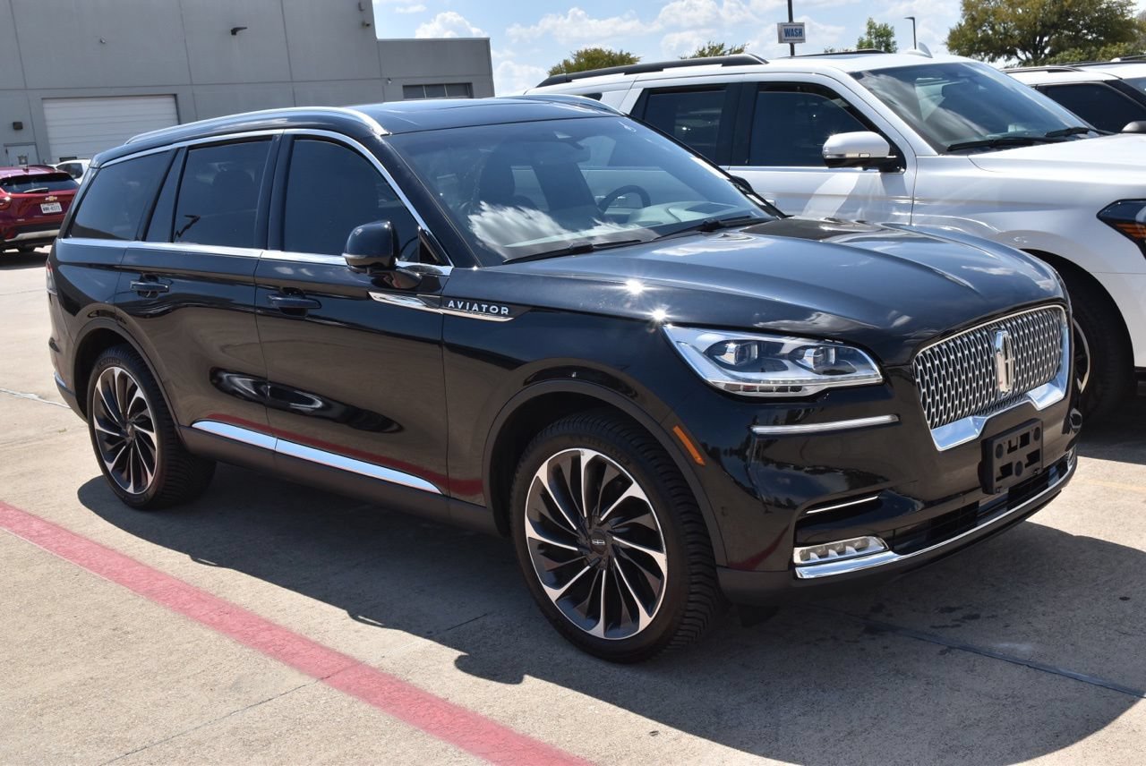 Used 2020 Lincoln Aviator Reserve w/ Equipment Group 202A AWD/4WD image 4