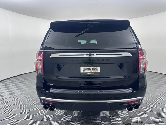 Used 2024 Chevrolet Suburban High Country AWD/4WD image 5
