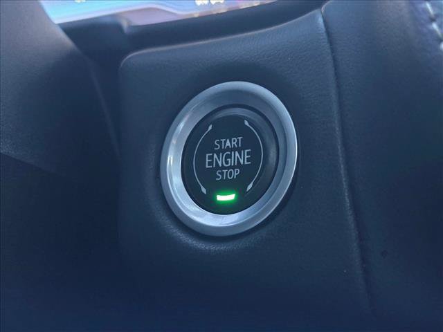 Used 2022 Chevrolet Tahoe Premier AWD/4WD image 17