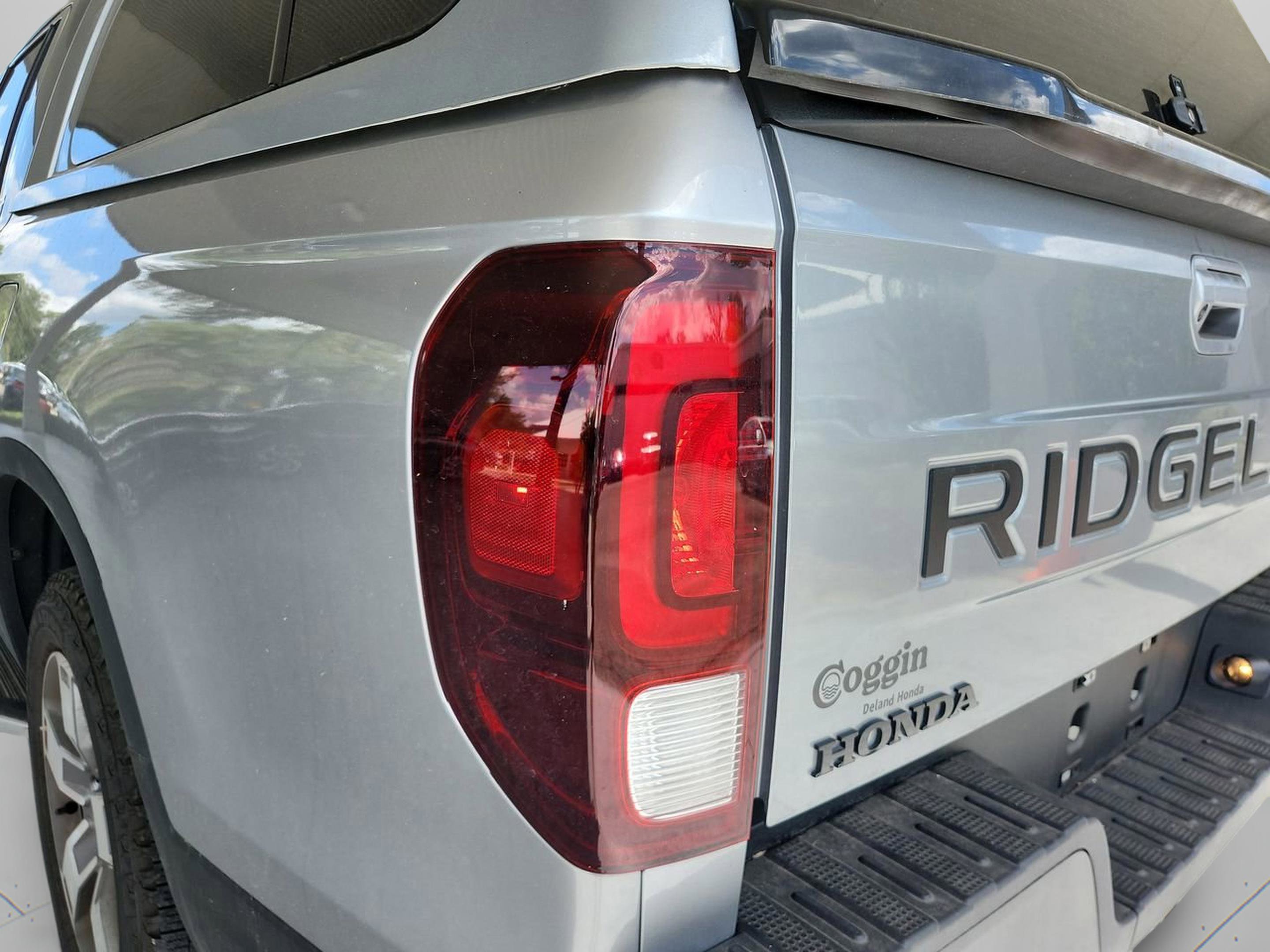 Used 2025 Honda Ridgeline RTL image 32