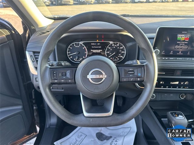 Used 2023 Nissan Rogue SV image 15