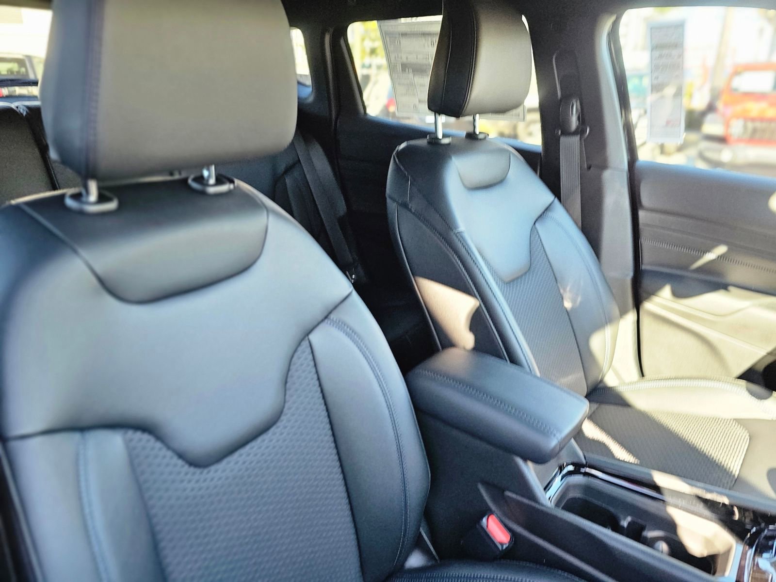 New 2026 Jeep Compass Latitude image 27