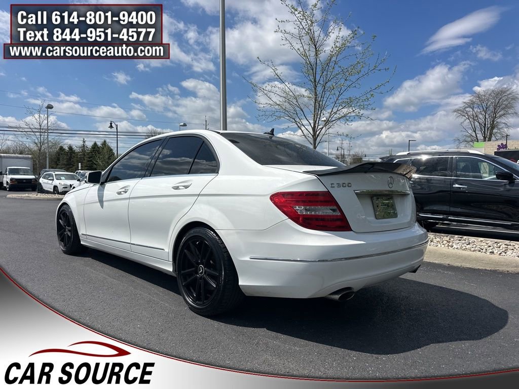 Used 2013 Mercedes-Benz C 300 4MATIC Sedan image 3