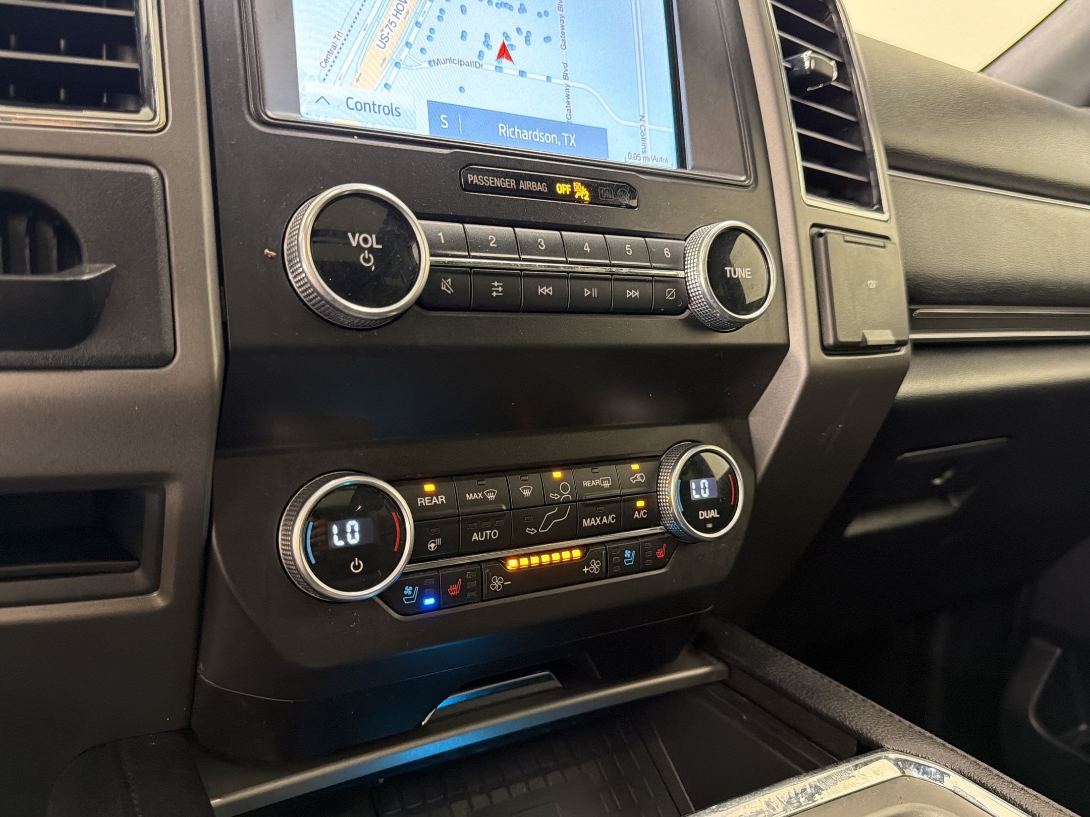 Used 2021 Ford Expedition Max XLT RWD image 19
