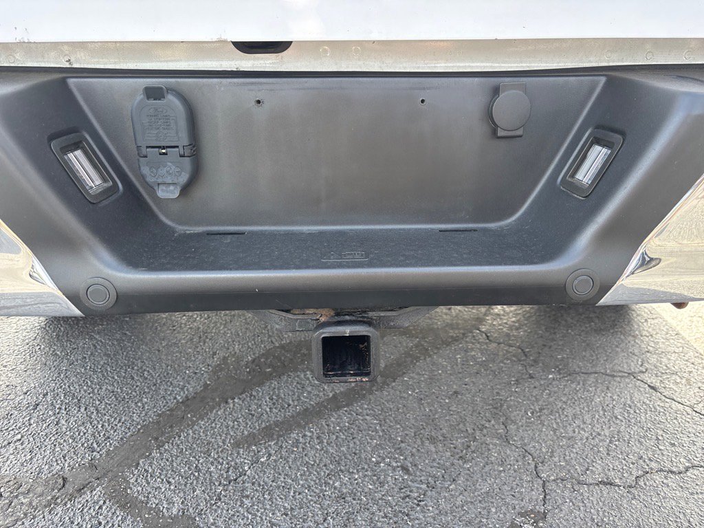 Used 2018 Ford F150 XLT w/ Equipment Group 302A Luxury image 12