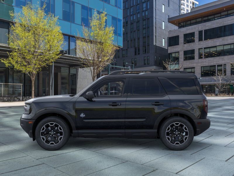 New 2026 Ford Bronco Sport Outer Banks w/ Outer Banks Tech Package+ AWD/4WD image 3