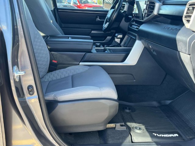 Used 2024 Toyota Tundra SR5 w/ SR5 Convenience Package AWD/4WD image 23