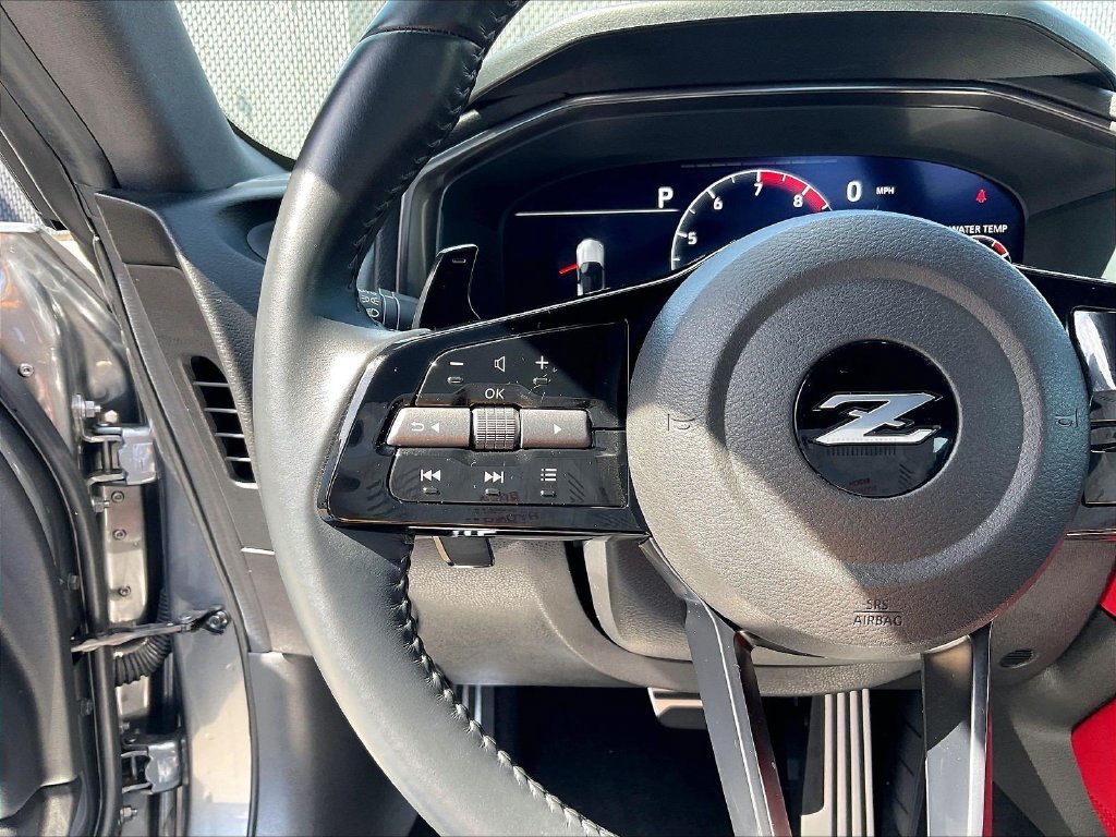 Used 2024 Nissan Z Performance w/ Floor Mat Package RWD image 19