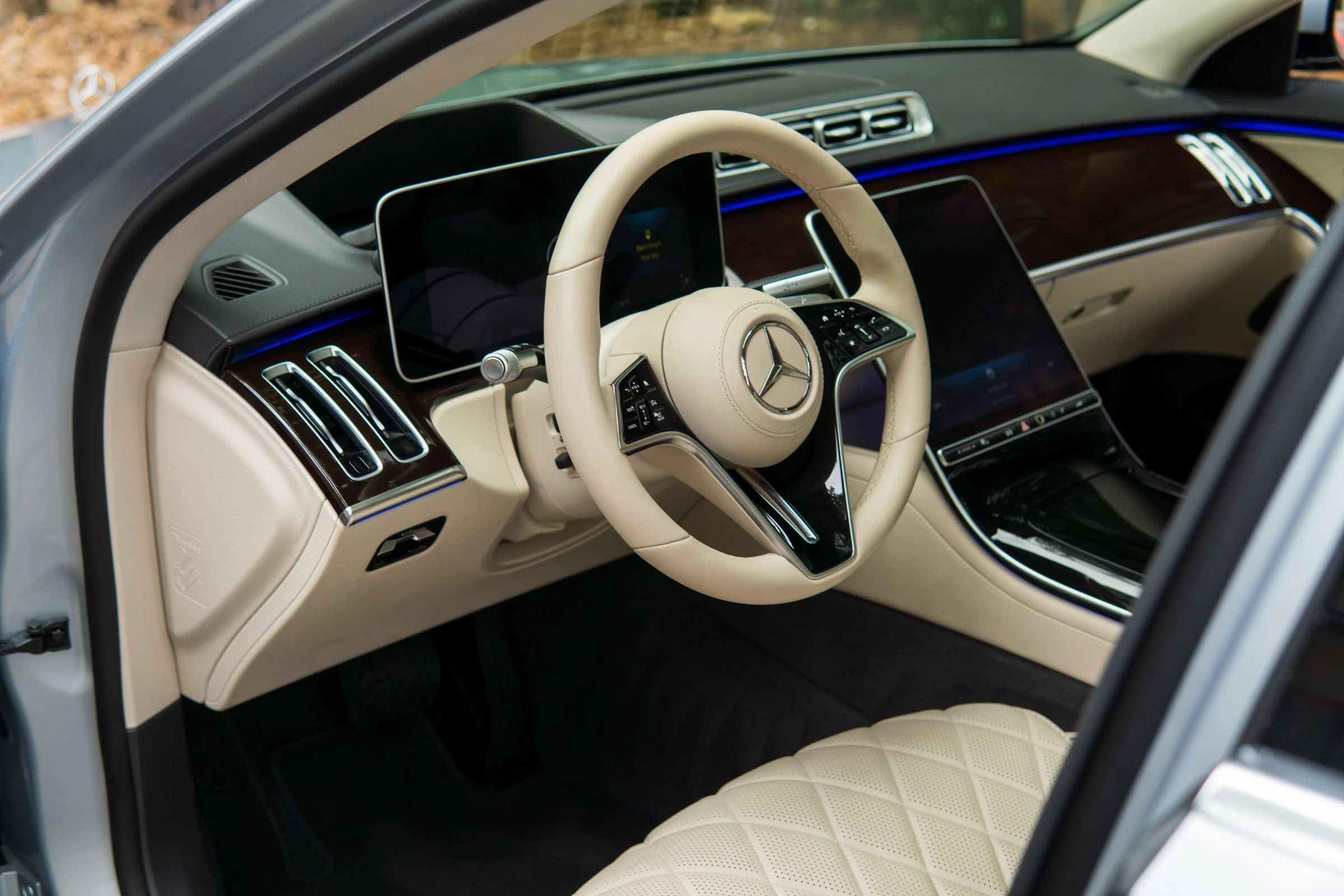 Used 2023 Mercedes-Benz S 580 4MATIC Sedan w/ Warmth & Comfort Package image 28