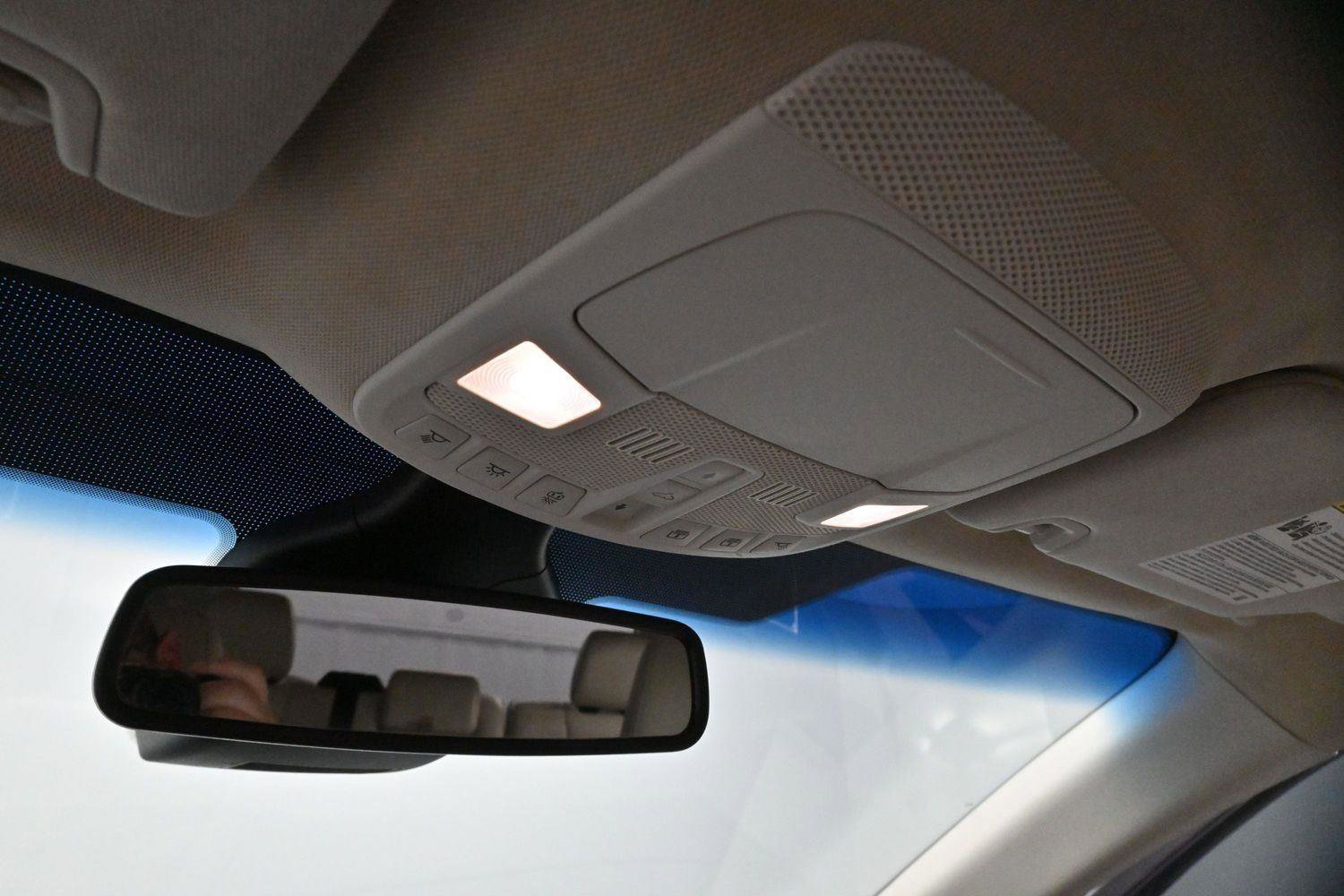 Used 2020 Ford Edge Titanium w/ Equipment Group 301A FWD image 29