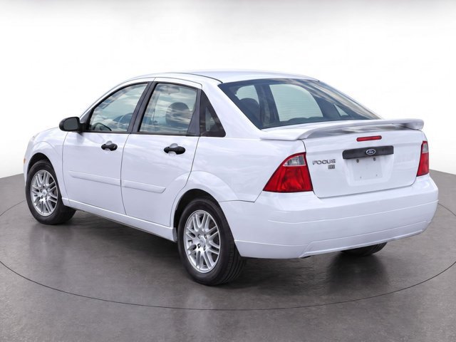 Used 2007 Ford Focus S FWD image 25