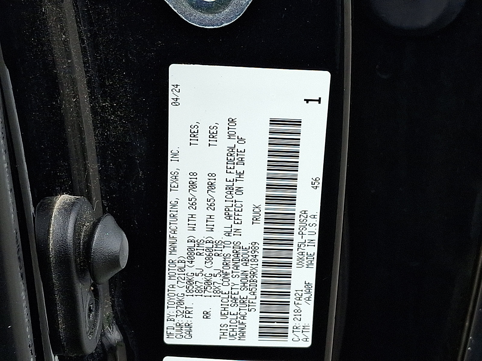 Used 2024 Toyota Tundra SR5 w/ SR5 Convenience Package AWD/4WD image 28