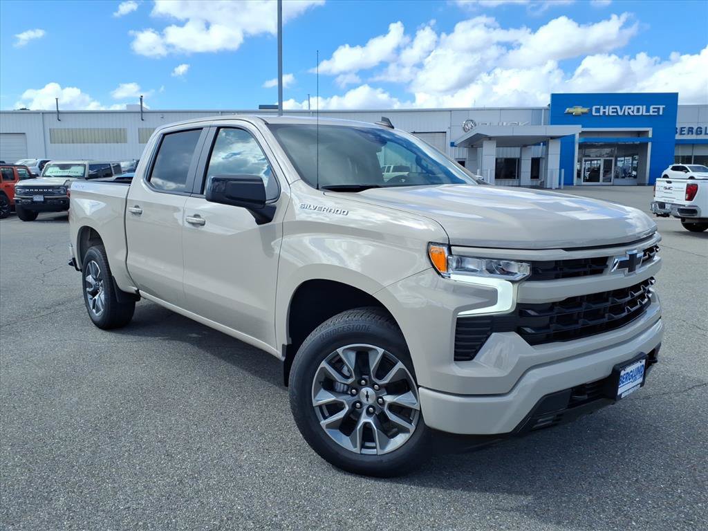 New 2026 Chevrolet Silverado 1500 RST AWD/4WD image 2