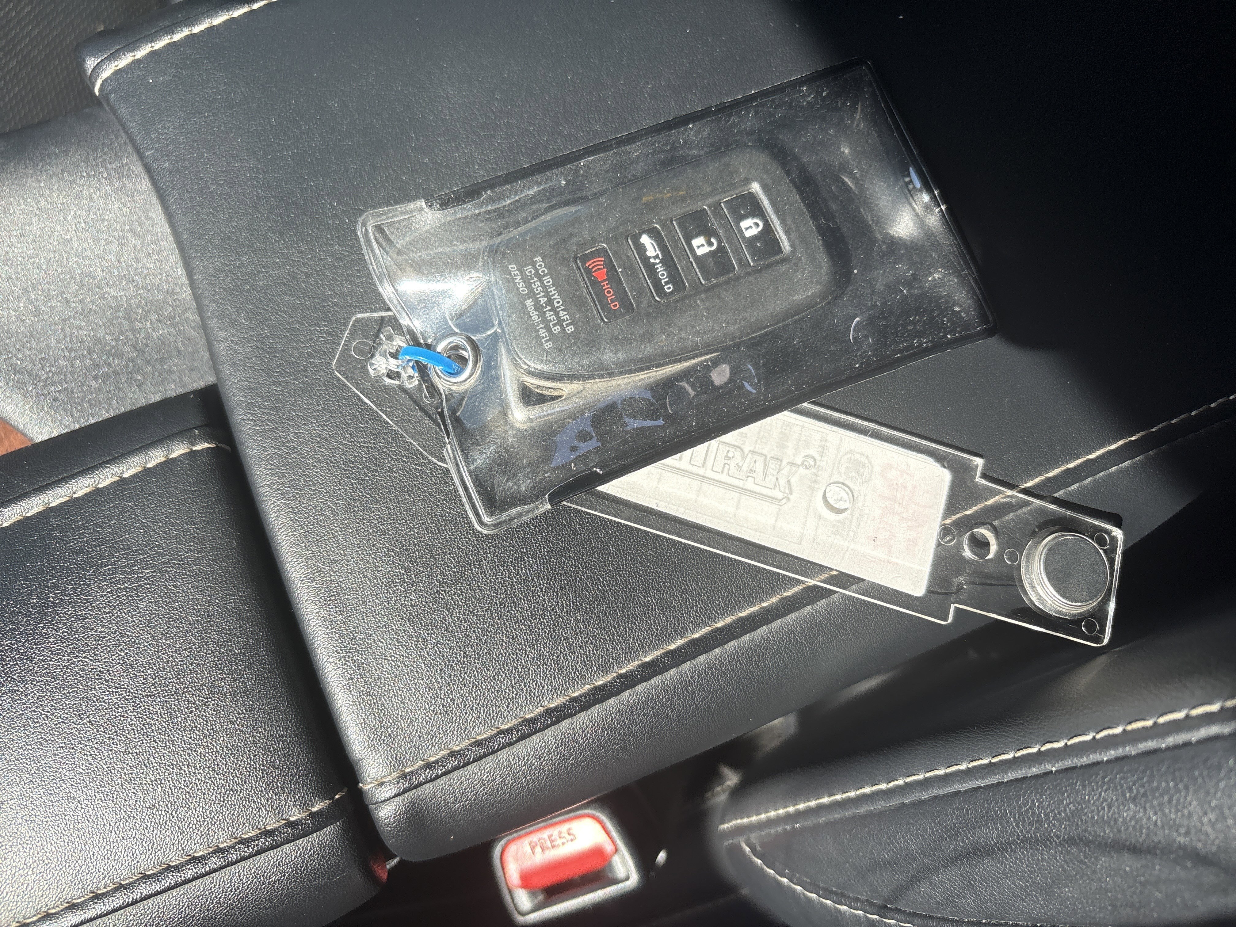 Used 2021 Lexus RX 350L Premium w/ Premium Package image 21