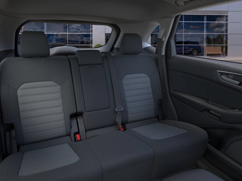 New 2024 Ford Edge SE AWD/4WD image 11