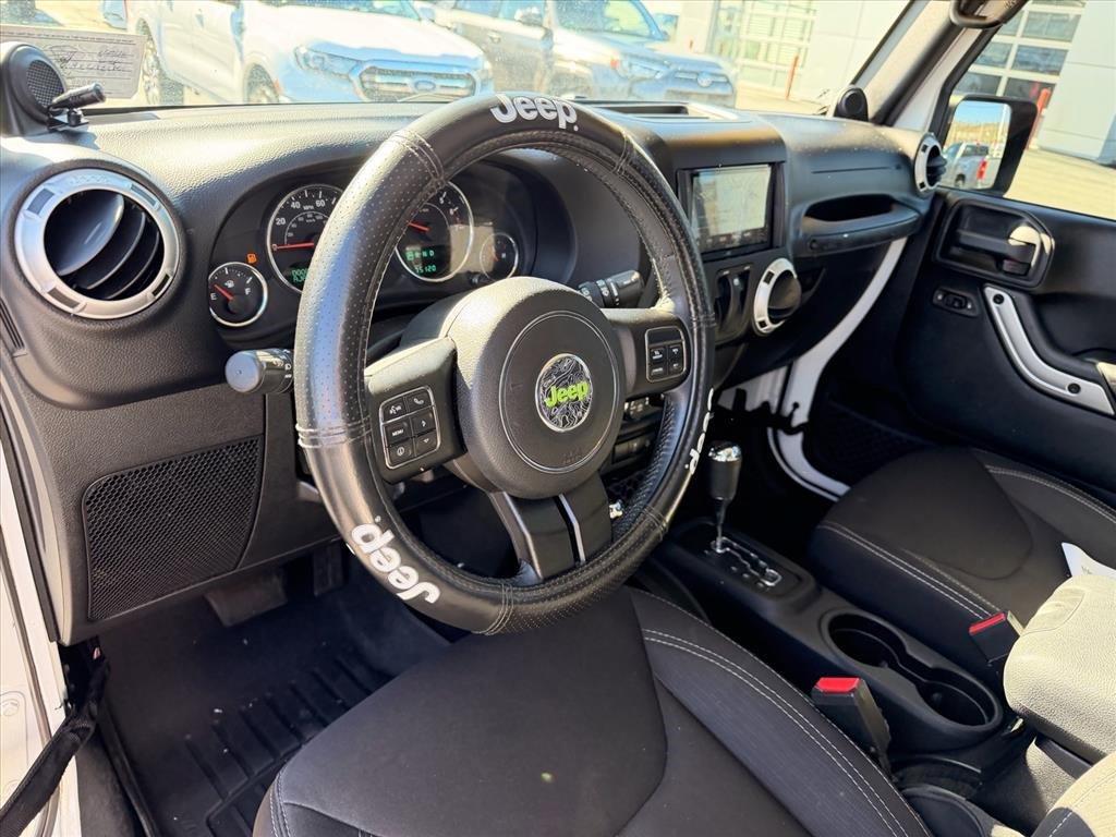 Used 2014 Jeep Wrangler Sahara w/ Connectivity Group image 12