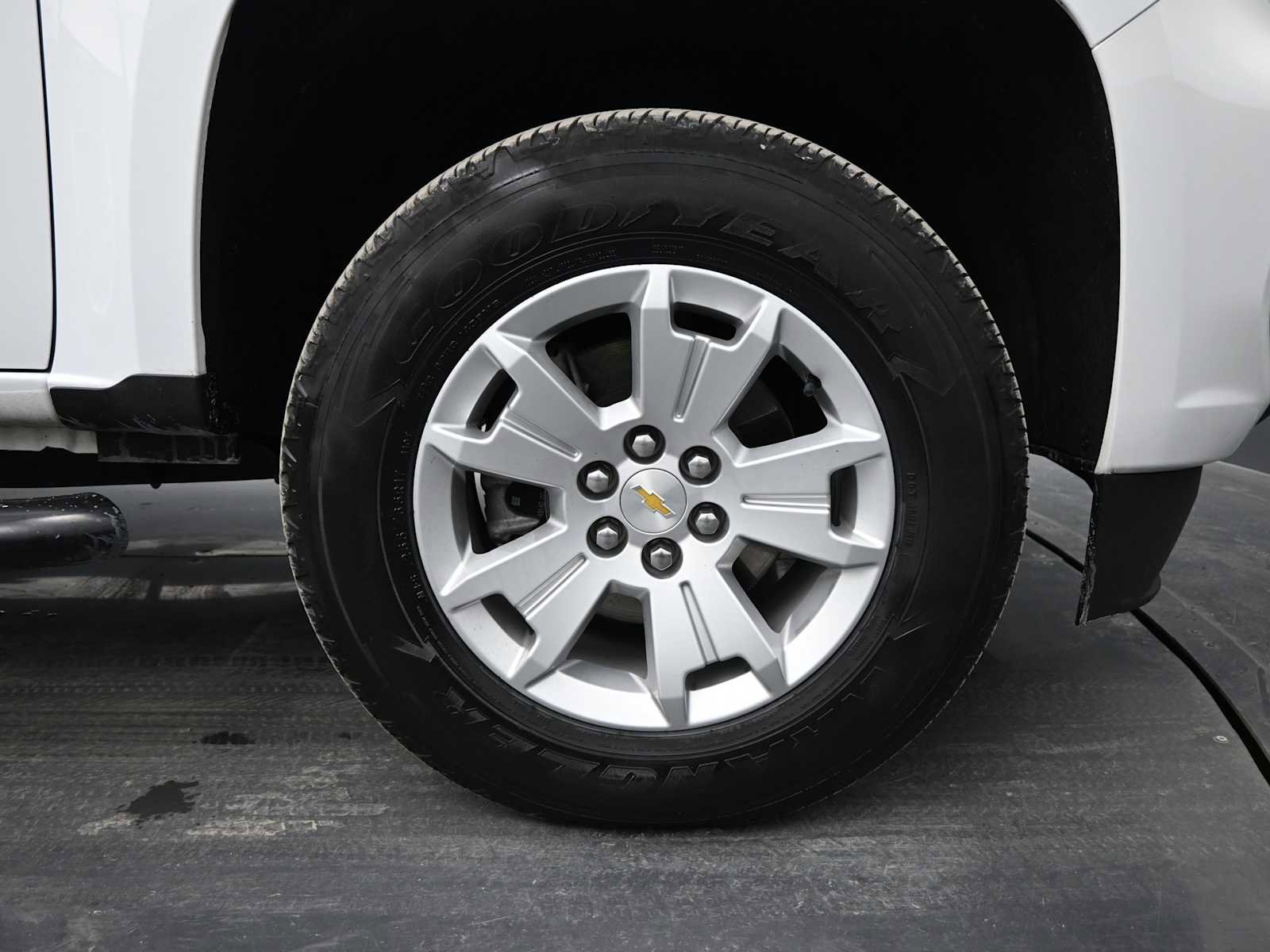 Used 2022 Chevrolet Colorado LT w/ LT Convenience Package image 10