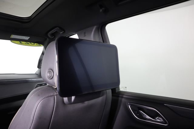 Used 2021 GMC Yukon XL SLT w/ SLT Premium Package image 59