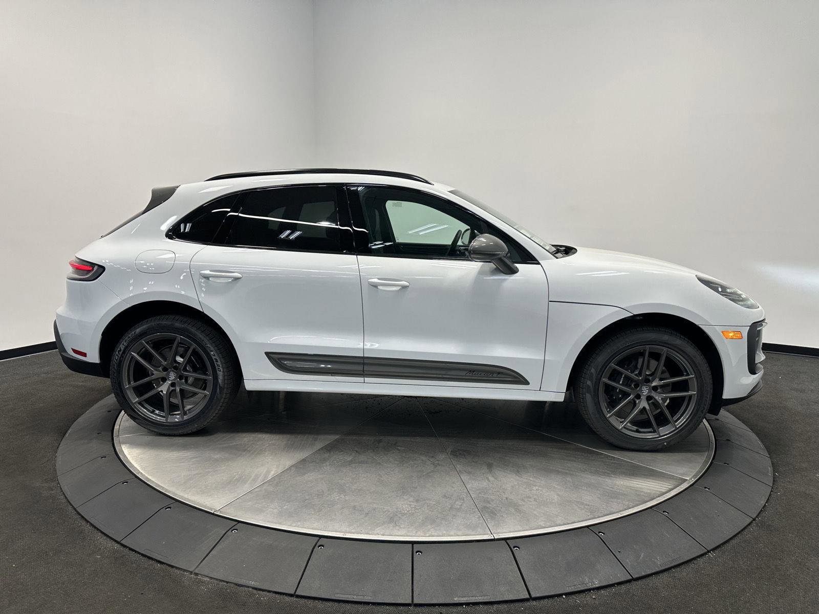 New 2025 Porsche Macan Turbo image 8
