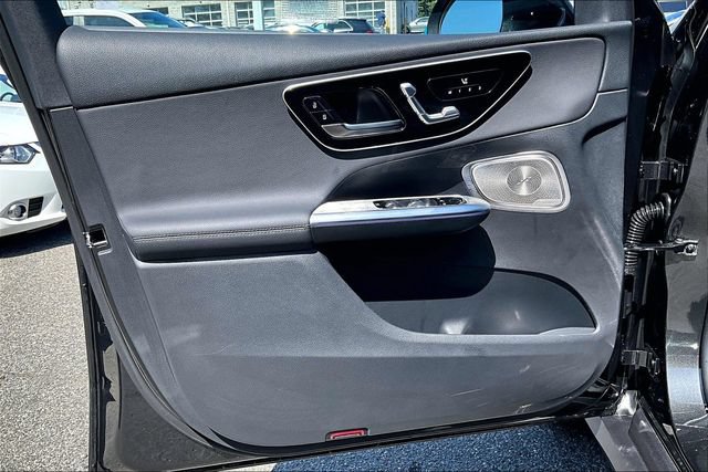 Used 2026 Mercedes-Benz GLC 300 4MATIC image 18