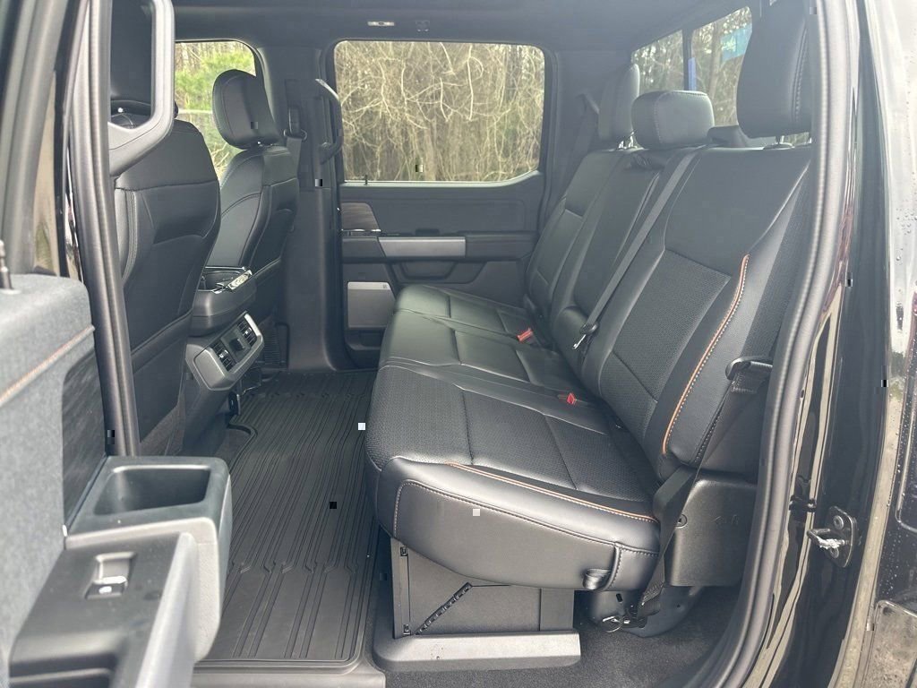 New 2025 Ford F150 Lariat w/ Equipment Group 501A Mid image 35